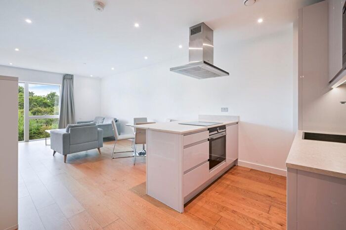 1 Bedroom Flat To Rent In Colindale Garden, London, NW9