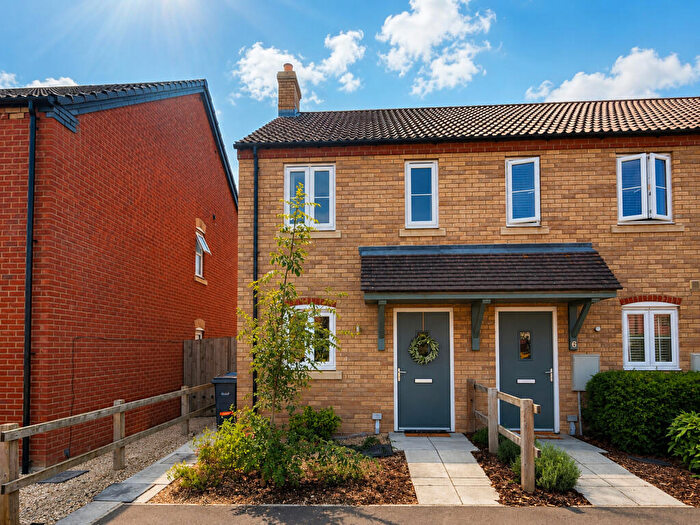 2 Bedroom End Of Terrace House For Sale In David Todd Way, Bardney, LN3