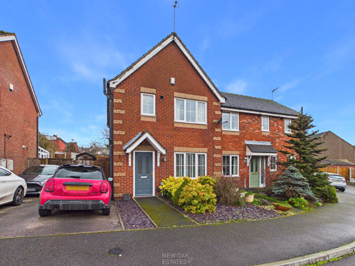 3 Bedroom Semi Detached House For Sale In Babbington Street, Tibshelf, DE55