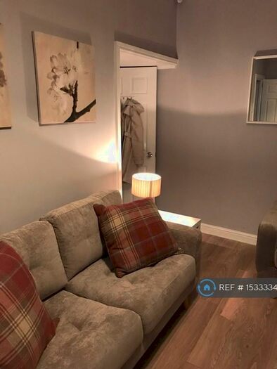 4 Bedroom Terraced House To Rent In Hadley Street, Salford, M6