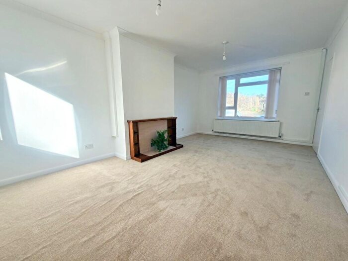 3 Bedroom House To Rent In Bay Tree Road, Bath, BA1