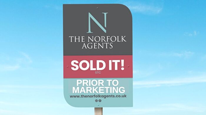 2 Bedroom Detached Bungalow For Sale In Cotts Lane, Tilney All Saints, King's Lynn, Norfolk, PE34