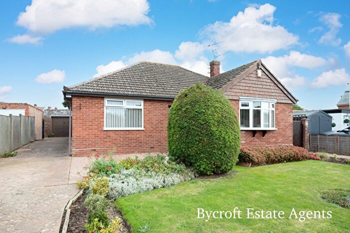 3 Bedroom Detached Bungalow For Sale In Martham Road, Hemsby, NR29