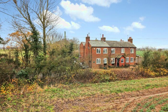 3 Bedroom Semi-Detached House For Sale In Heronden Road, Eastry, Sandwich CT13