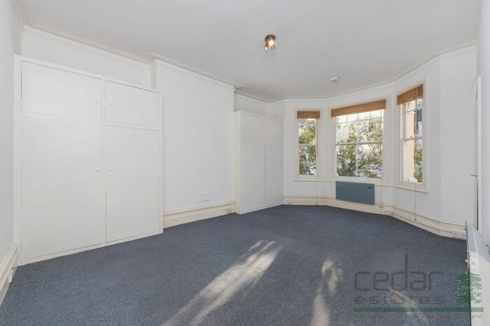 Studio To Rent In Inglewood Road, London, NW6