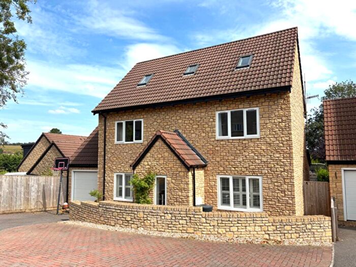 5 Bedroom Detached House For Sale In Claremont Gardens, Hallatrow, Bristol, BS39