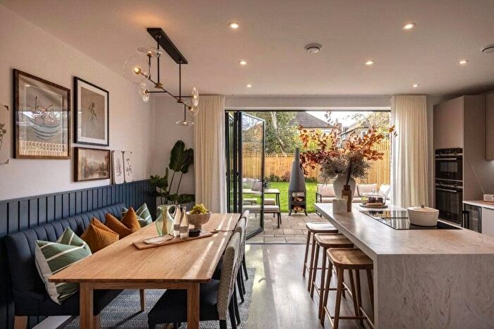 3 Bedroom Terraced House For Sale In Egerton Road, Twickenham, TW2