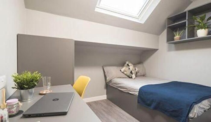 1 Bedroom Flat To Rent In Cromwell Range, Manchester, M14