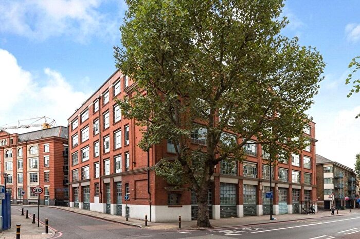 Studio To Rent In Boss Street, Shad Thames, London, SE1