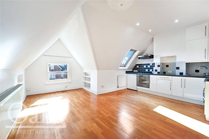 1 Bedroom Flat To Rent In Madeira Road, London, SW16