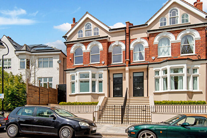 6 Bedroom Semi-Detached House To Rent In Stanhope Gardens, Highgate, London, N6
