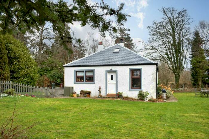 3 Bedroom Cottage For Sale In Kilmaronock Cottage, Gartocharn, Alexandria, West Dunbartonshire, G83