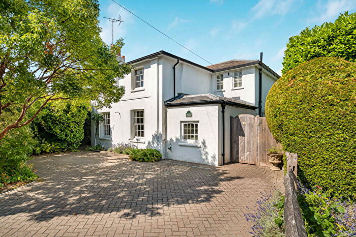 5 Bedroom Detached House For Sale In Brighton Road, Horsham, RH13