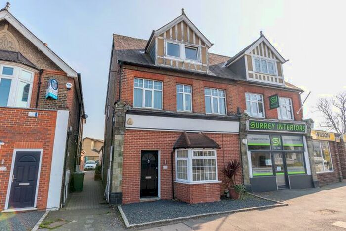 1 Bedroom Flat To Rent In Molesey Road, Hersham, Walton-On-Thames, KT12