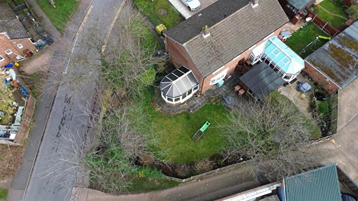 3 Bedroom Semi Detached House For Sale In Raleigh Crescent, Stevenage, Hertfordshire, SG2