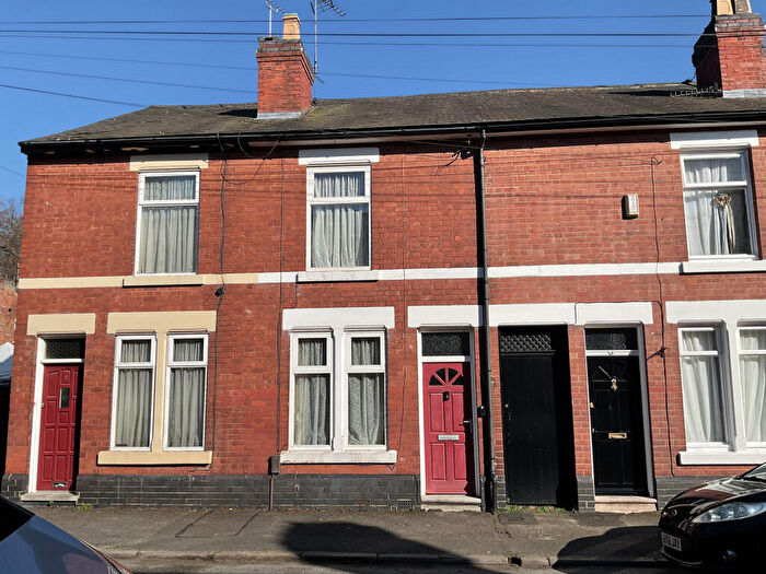 2 Bedroom Terraced House For Sale In Kirk Street, Chester Green, DE1
