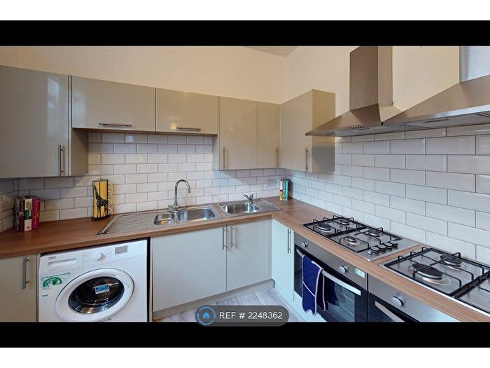 9 Bedroom Terraced House To Rent In Fraser Road, Southsea, PO5
