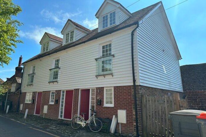 2 Bedroom Property To Rent In The Town House, Hythe, CT21