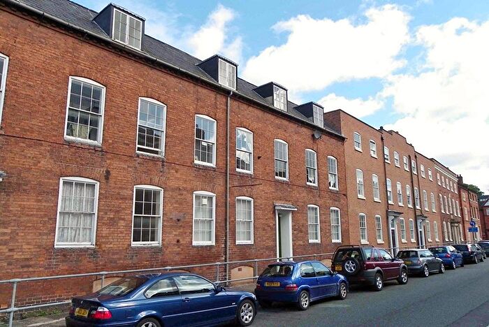 2 Bedroom Flat To Rent In Bath Road, Worcester, WR5