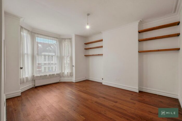 2 Bedroom Flat To Rent In Harlesden Gardens, London, NW10
