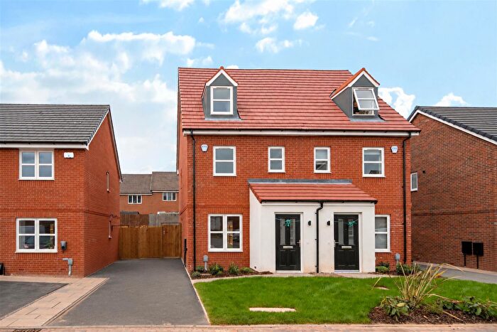 3 Bedroom Semi Detached House To Rent In Meggitt Avenue, Whitmore Place, Coventry, CV6