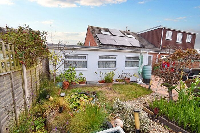 4 Bedroom Bungalow For Sale In Chapel Road, Pawlett, Bridgwater, Somerset, TA6