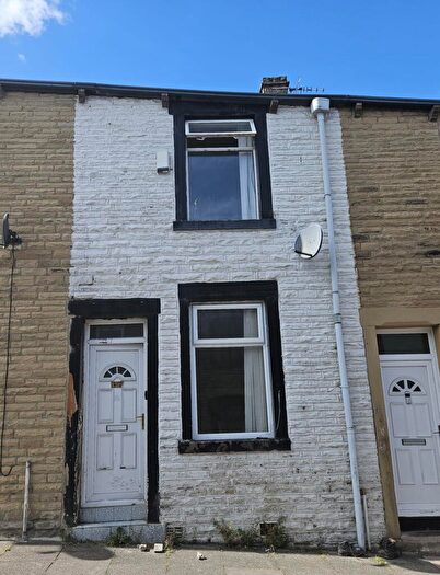 2 Bedroom Terraced House For Sale In Reed Street, Burnley, BB11