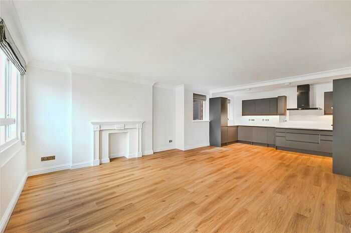 2 Bedroom Flat To Rent In Macready House, Crawford Street, Marylebone, London, W1H