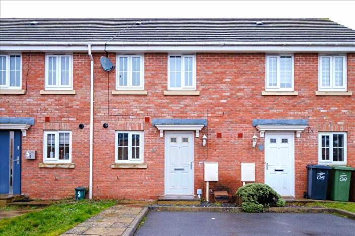 2 Bedroom Terraced House To Rent In Starling Close, Corby, NN18