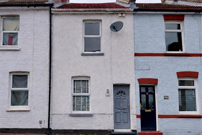 2 Bedroom Terraced House For Sale In Factory Road, Northfleet, DA11