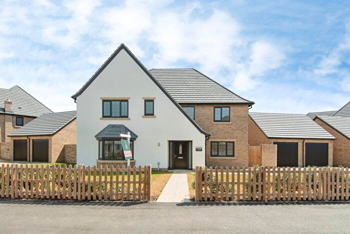 5 Bedroom Detached House For Sale In Muncey Grove, Bassingbourn, Royston, SG8