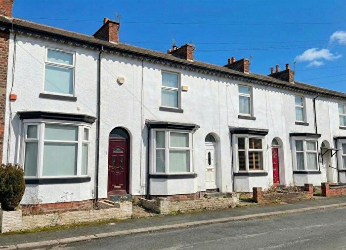 2 Bedroom Terraced House To Rent In The Grove, Sale, M33