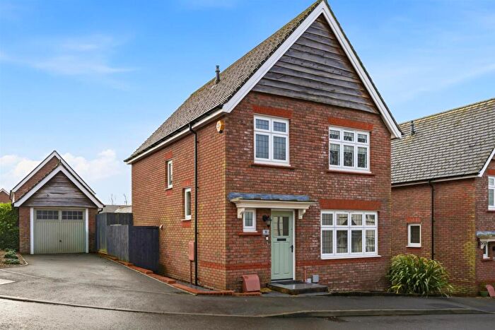 3 Bedroom Detached House For Sale In Coed Y Felin, New Inn, Pontypool, NP4