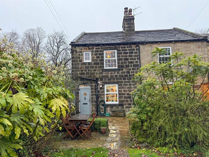 1 Bedroom Cottage For Sale In New Adel Lane, Adel, Leeds, West Yorkshire., LS16