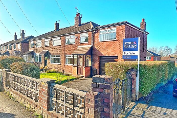 3 Bedroom End Terrace House For Sale In Mallory Avenue, Ashton-Under-Lyne, Greater Manchester, OL7