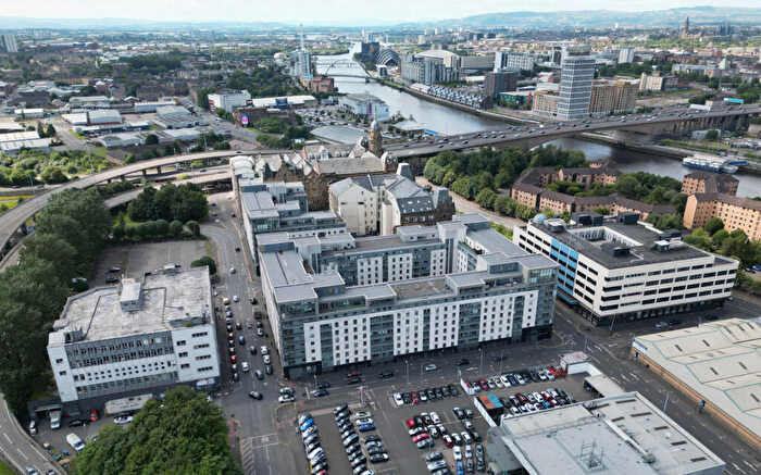 2 Bedroom Flat For Sale In Wallace Street, Glasgow, G5