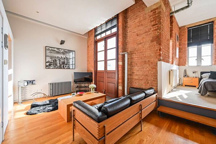 1 Bedroom Flat For Sale In Pentonville Road, Angel, London, N1