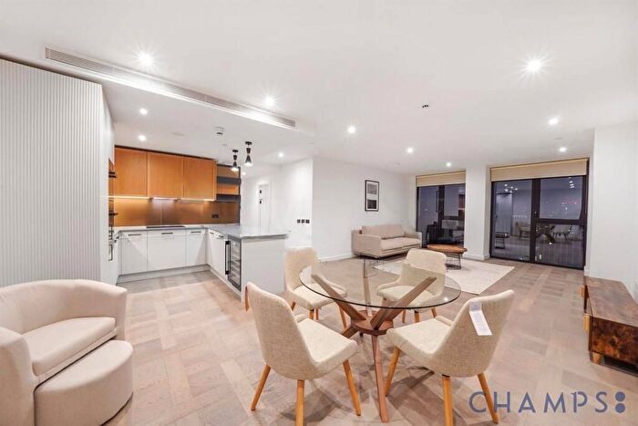 3 Bedroom Flat To Rent In Boxwood Gardens, London Dock, London, E1W