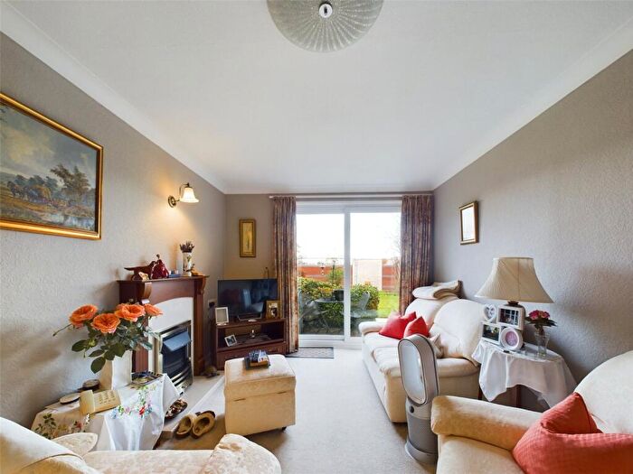 1 Bedroom Bungalow For Sale In Birch Walk, The Firs, Elmswood Gardens, Sherwood, Nottingham, NG5