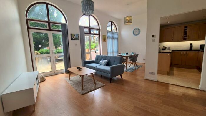 2 Bedroom Apartment To Rent In Alcantara Crescent, Ocean Village, SO14