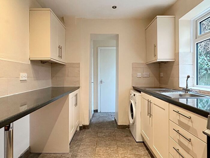 2 Bedroom Terraced House To Rent In Vivian Road, Sketty, SA2