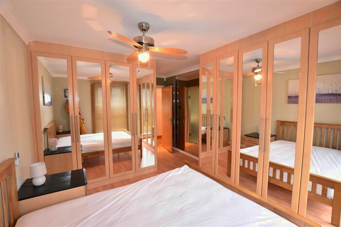 2 Bedroom Flat To Rent In Brigham Road, Reading, RG1