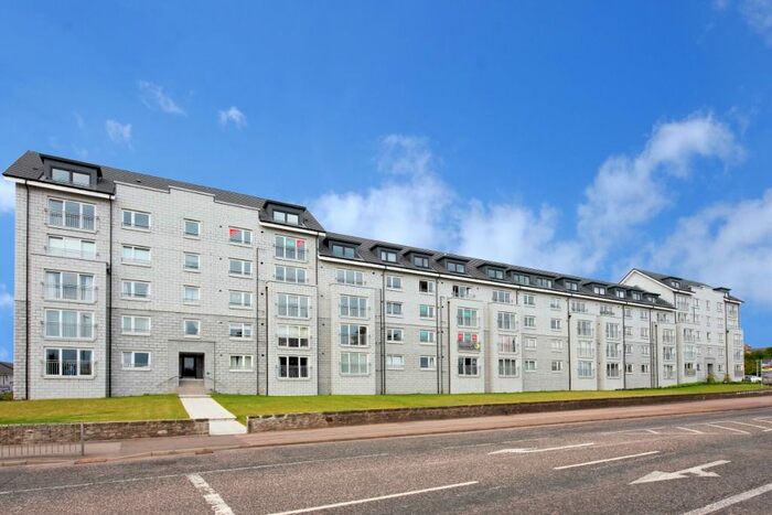 2 Bedroom Flat To Rent In Maybaird Wynd, Berryden, Aberdeen, AB25