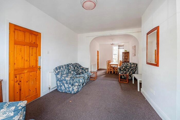 5 Bedroom Terraced House For Sale In North Denes Road, Great Yarmouth, NR30
