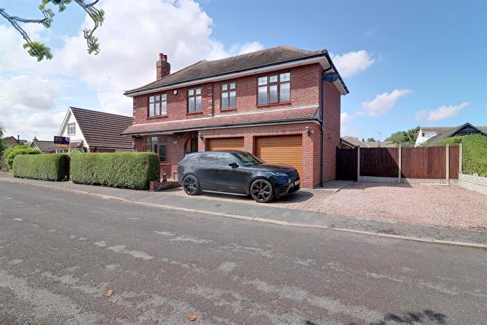 3 Bedroom Detached House For Sale In Haiths Lane, North Thoresby, DN36