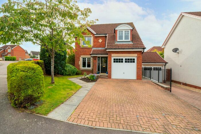 3 Bedroom Detached House For Sale In George Govan Road, Cupar, KY15