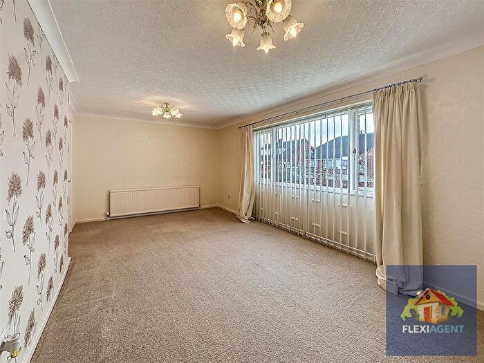 3 Bedroom Detached Bungalow For Sale In Kingston Crescent, Marshside, Southport, PR9