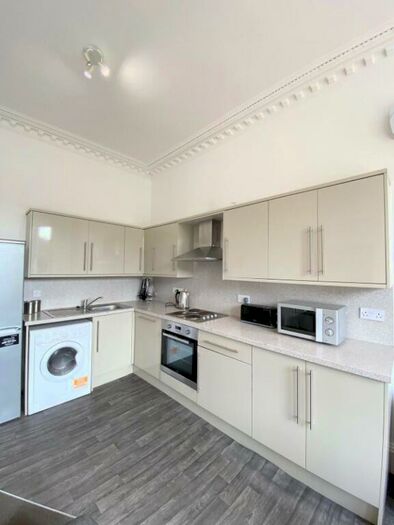 4 Bedroom Flat To Rent In Dalkeith Road, Newington, Edinburgh, EH16