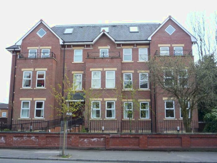 2 Bedroom Apartment To Rent In Village Gate, Fallowfield, Manchester, M14
