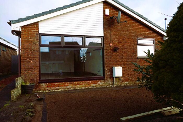 2 Bedroom Detached Bungalow To Rent In Muir Close, Stewarton, KA3